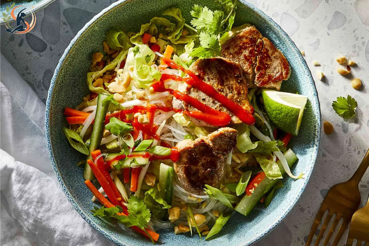 Healthy vegetarian pasta recipes with cauliflower, chickpeas, mushrooms, broccoli and tomatoes