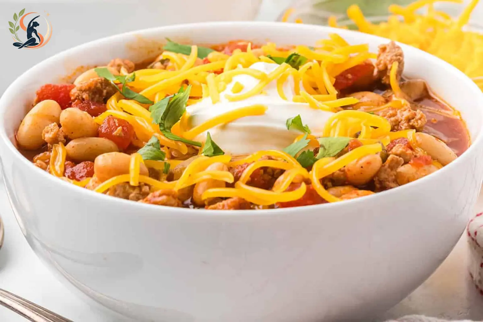white bean turkey chili with green chilis and creamy broth